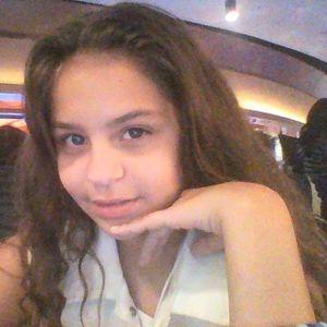 Meet your Posher, Eva